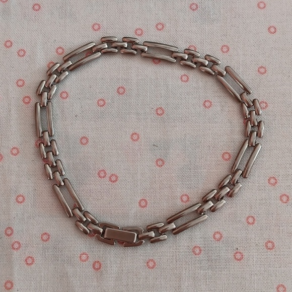 Silver Tone Link Bracelet - Picture 5 of 5
